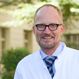 Porträt Prof. Tobias Rüther