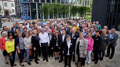 Foto der ehrenamtlichen Mitarbeiter der Herzstiftung